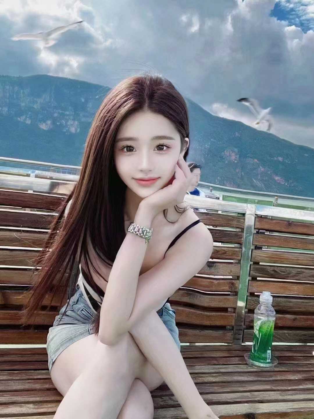 人间尤物粉粉的三点