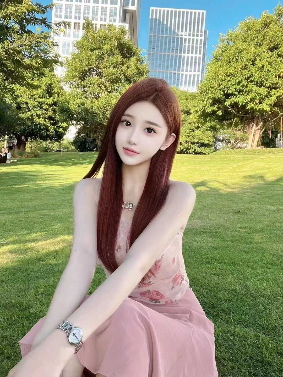 人间尤物粉粉的三点