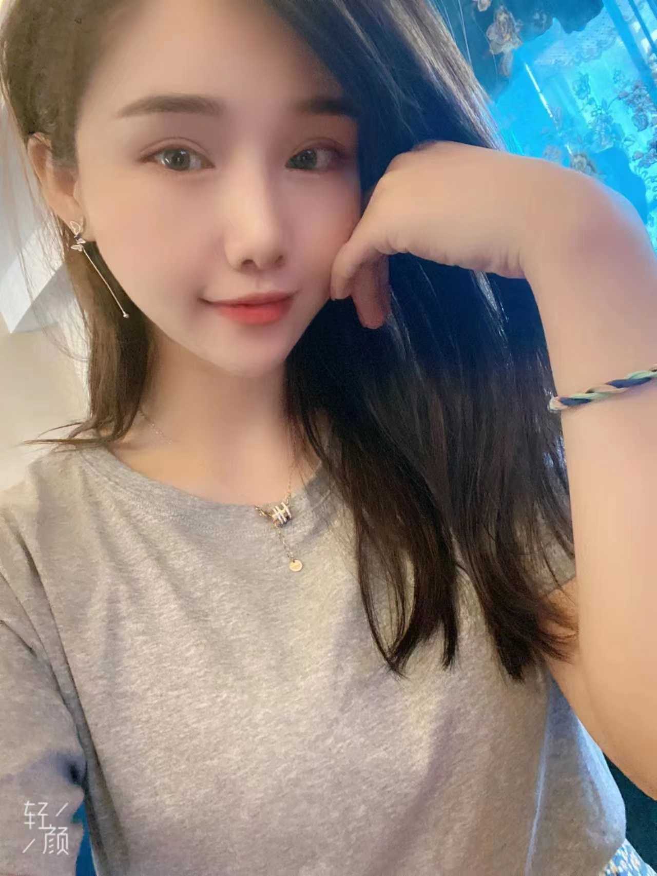 真材实料，身材性感胸大妖娆