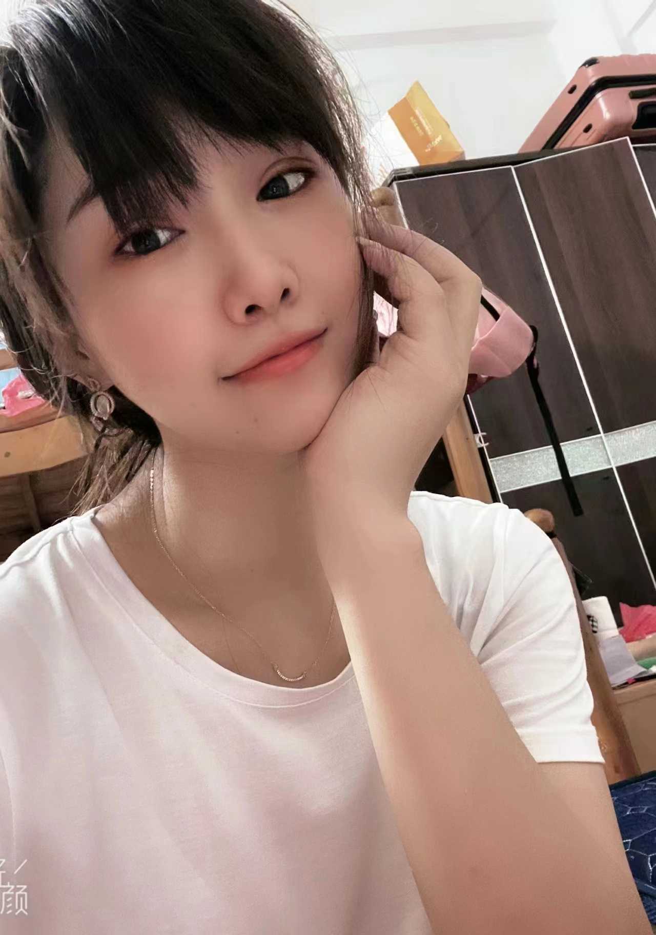 真材实料，身材性感胸大妖娆