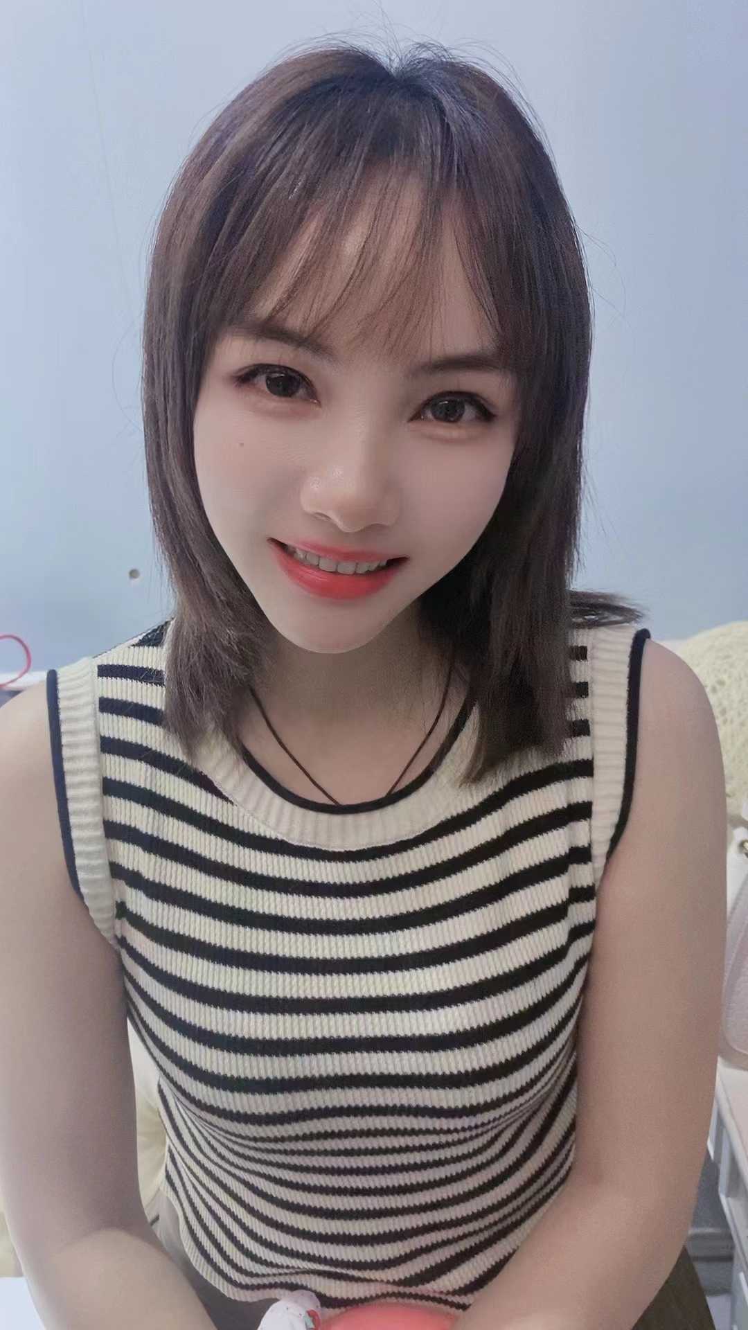 很有服务体验的御姐