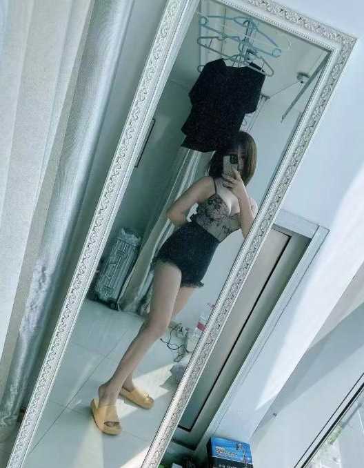 嘉兴大胸小姐姐