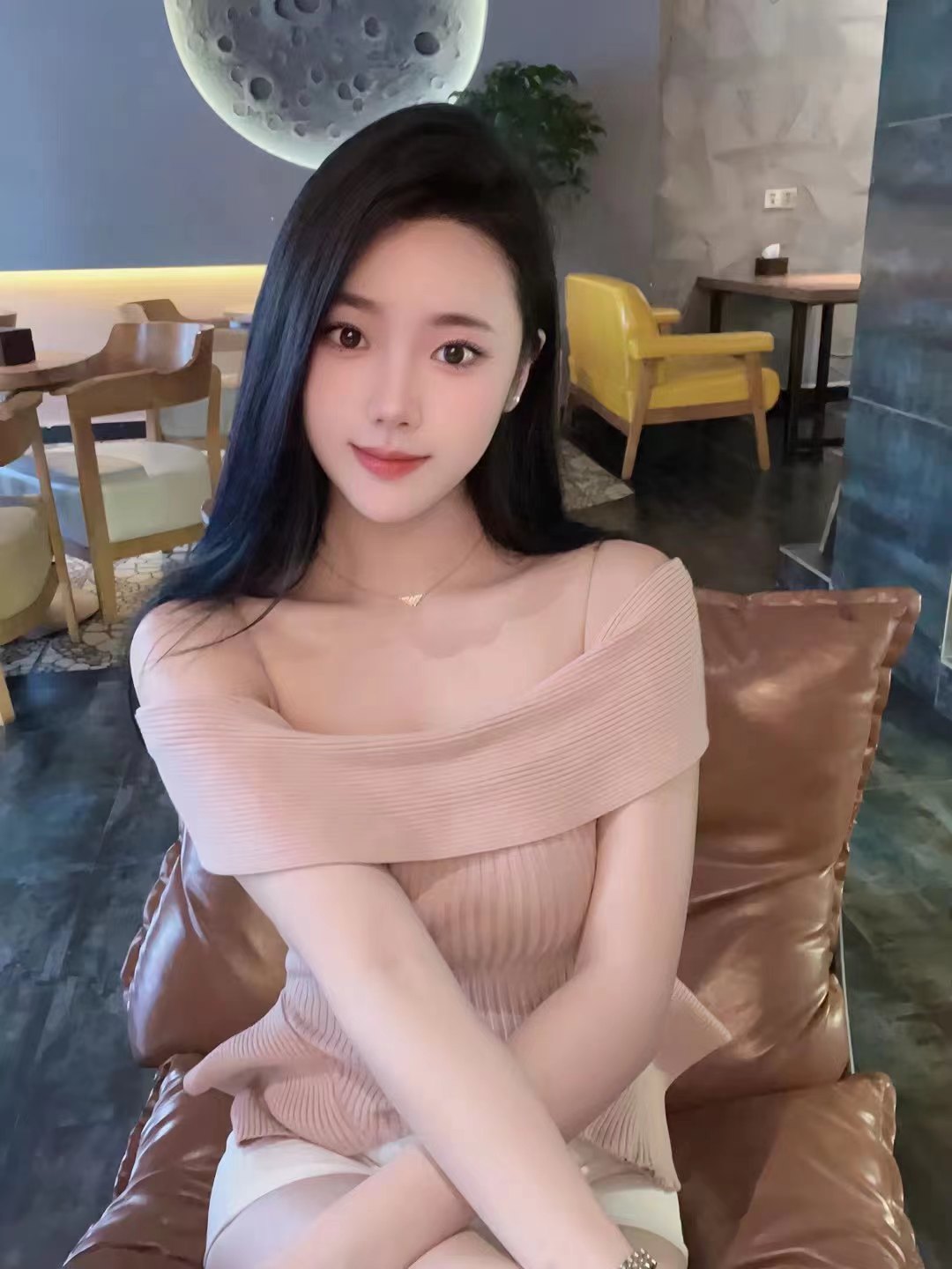 紧致水多，后入特别爽