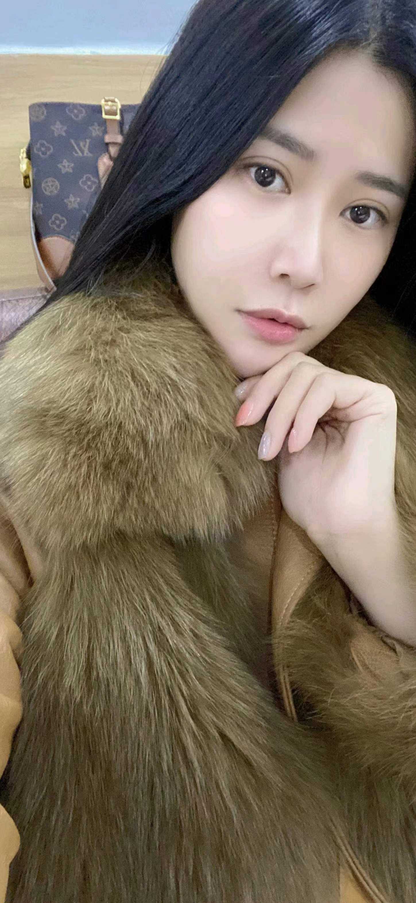 凹凸有型胸又大，爱了爱了