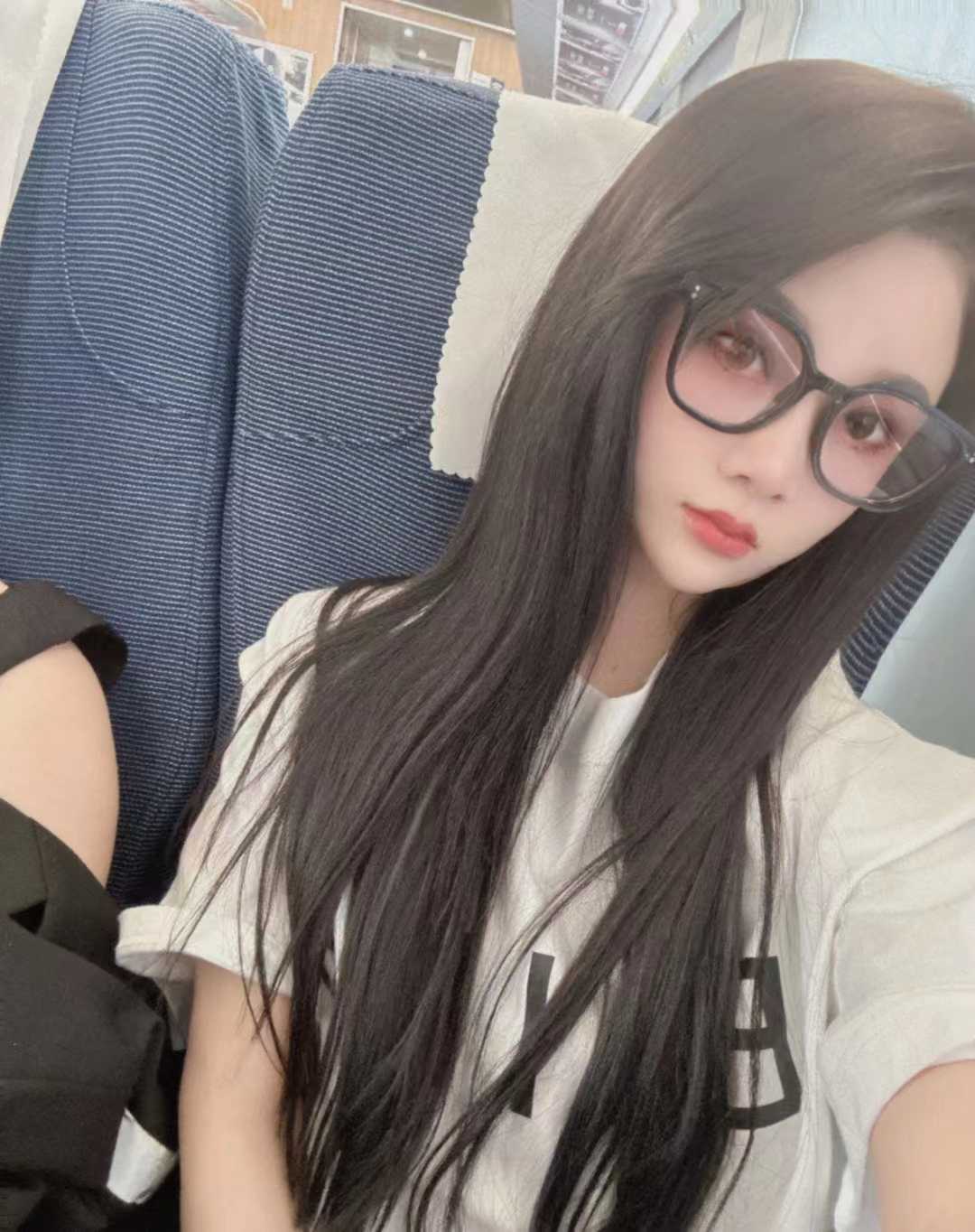 美女聊天不冷场，活好