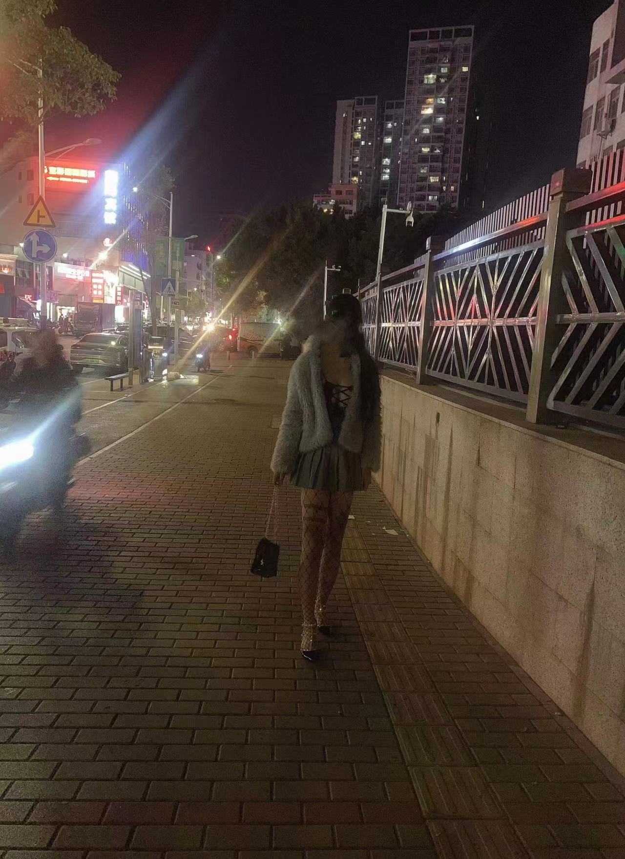 河南省郑州市冰冰