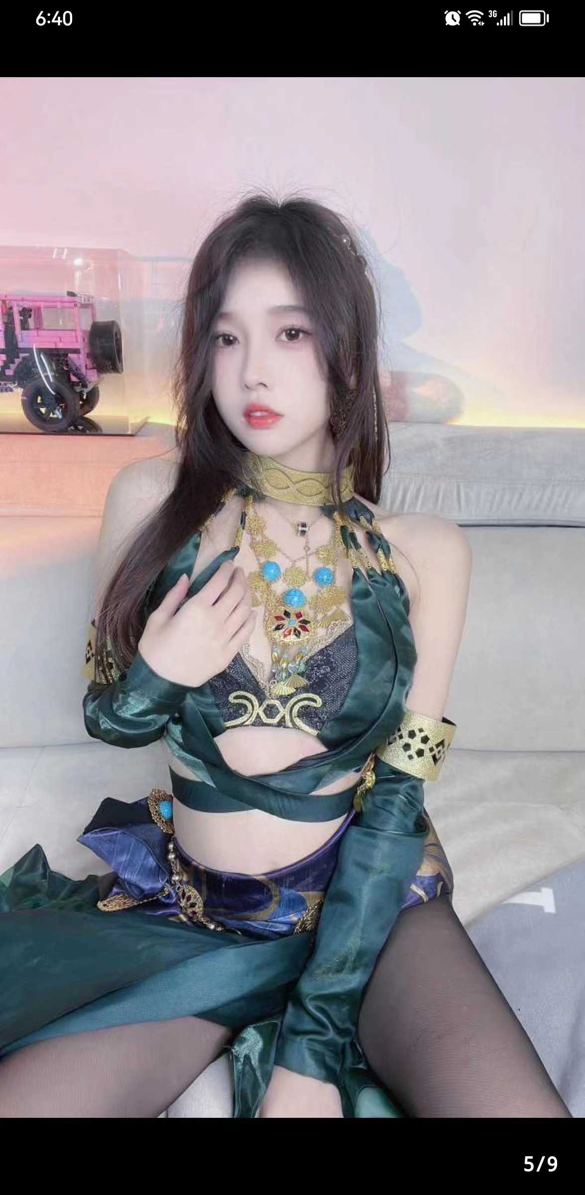 极品身材舞蹈妹娜娜