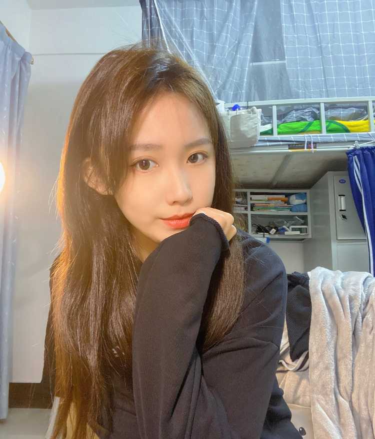 身材无敌颜值超棒