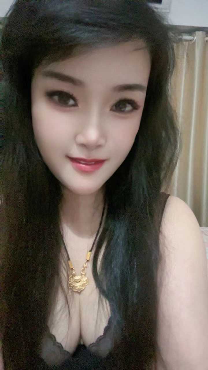 在床上超级开放的姐姐