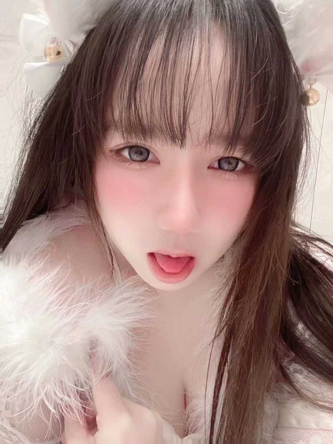 年轻小美女值得试试