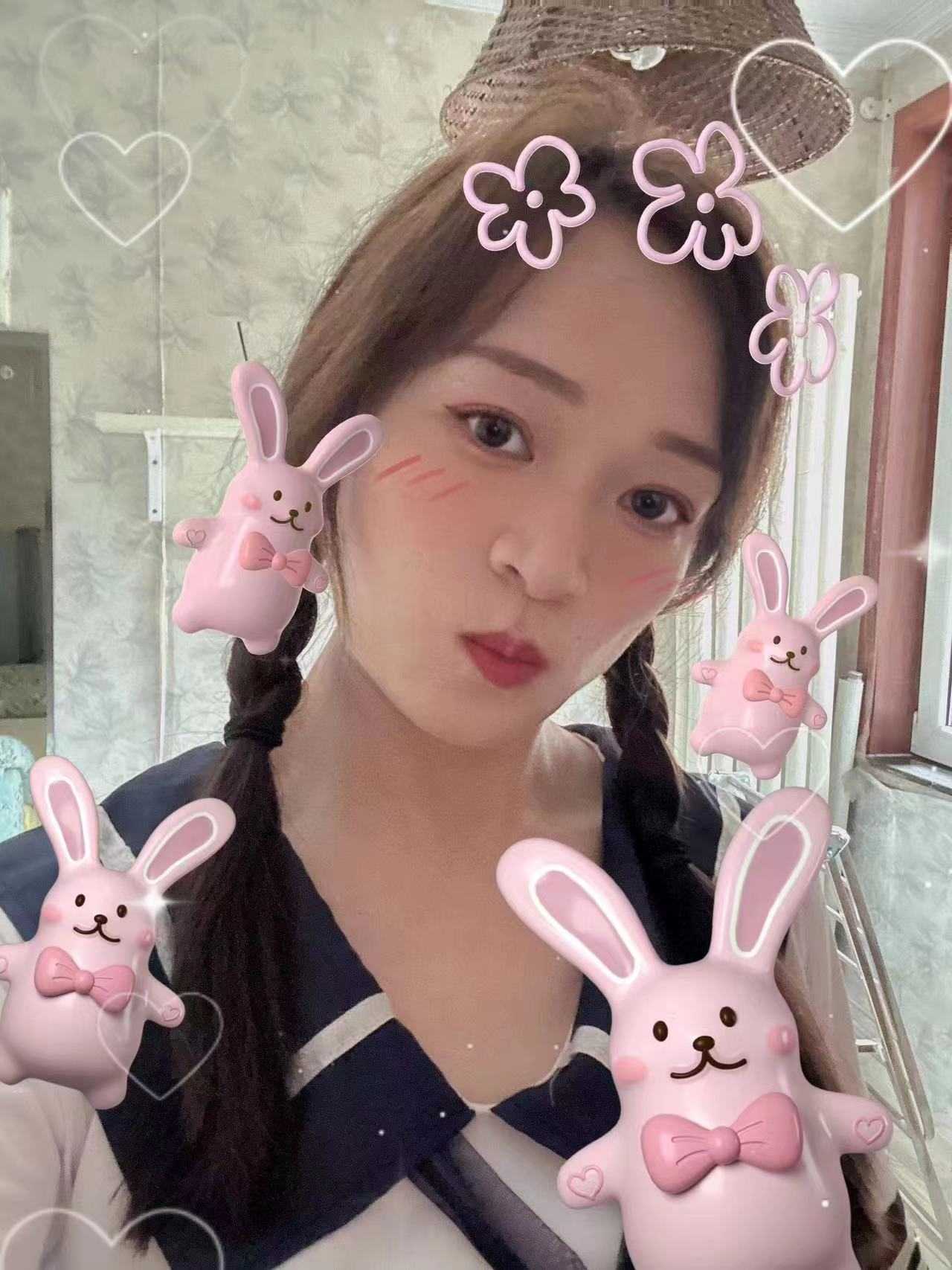 人长得不错，服务质量也高