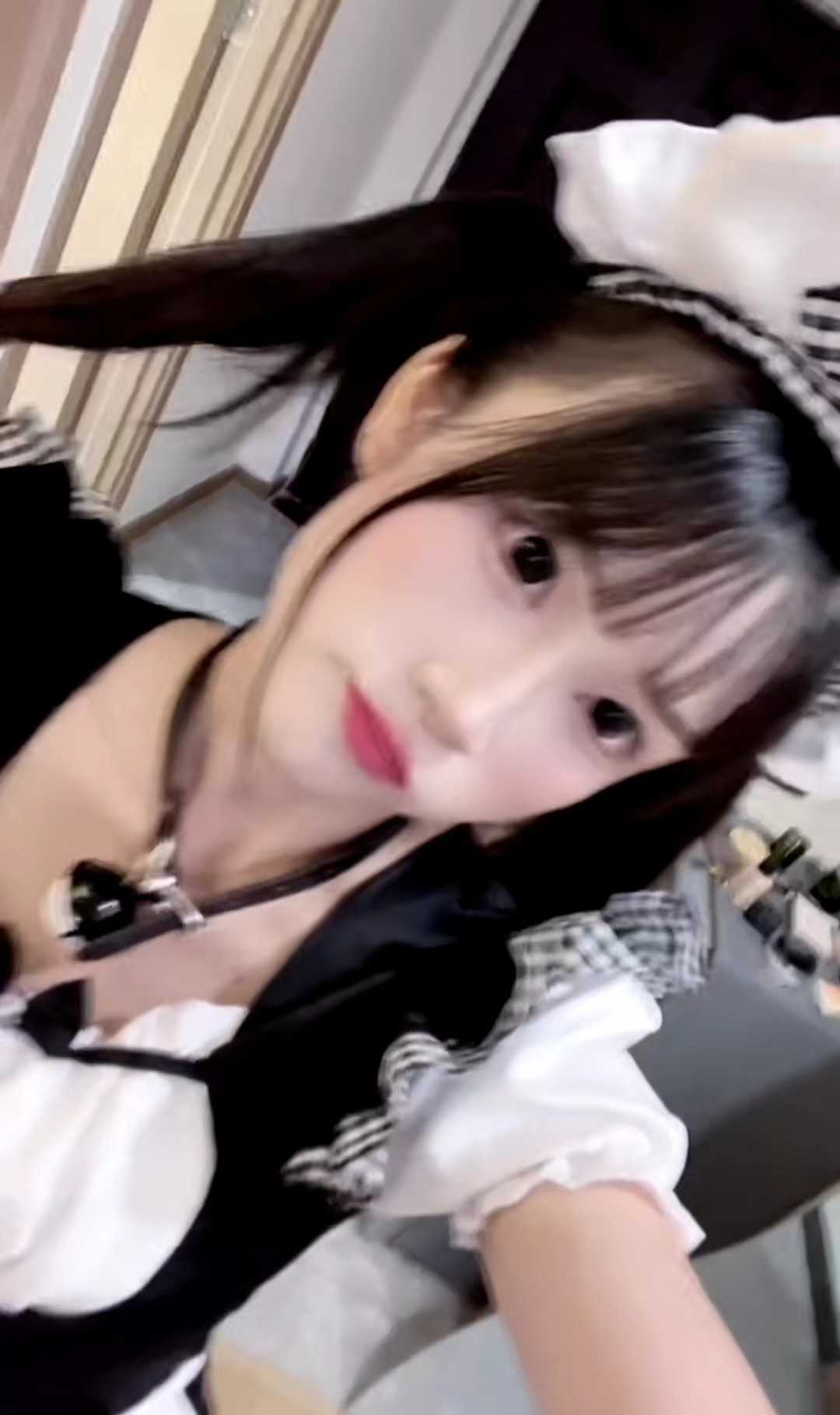 美女做活真的很认真，太舒服了