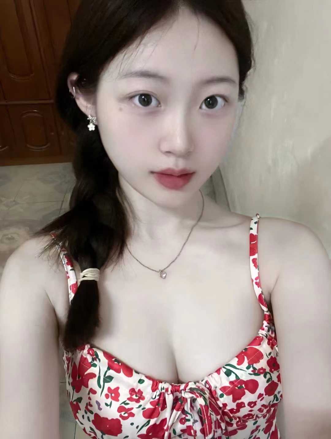 姿势丰富快速缴枪