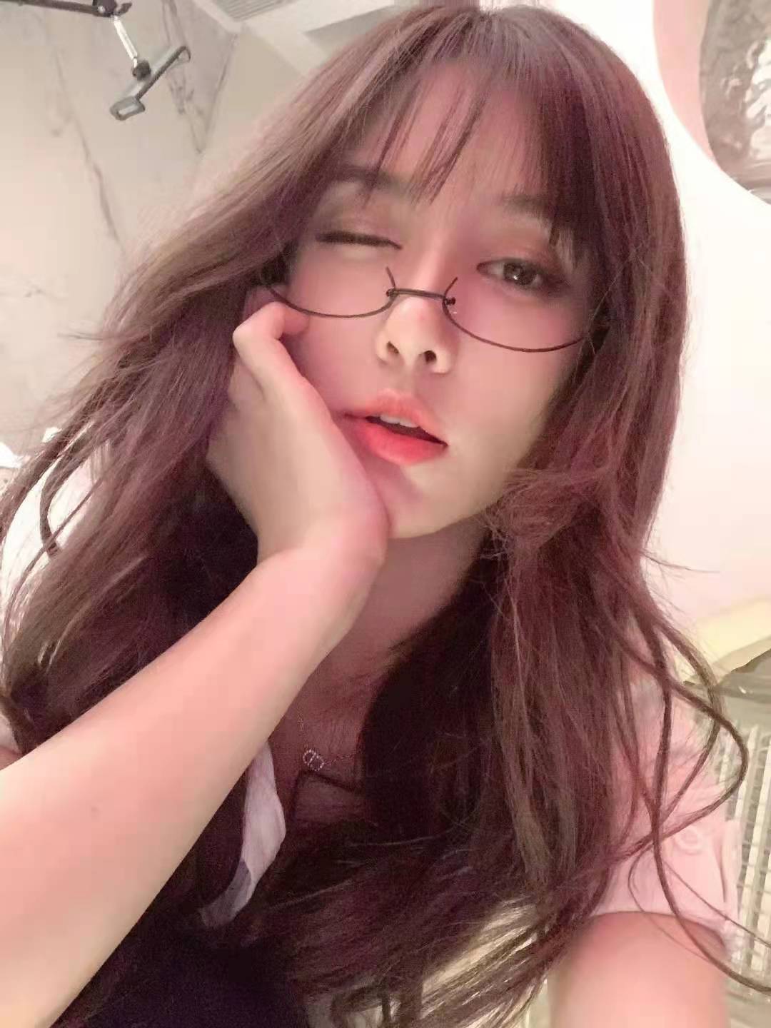 精品公寓邻家小姐姐