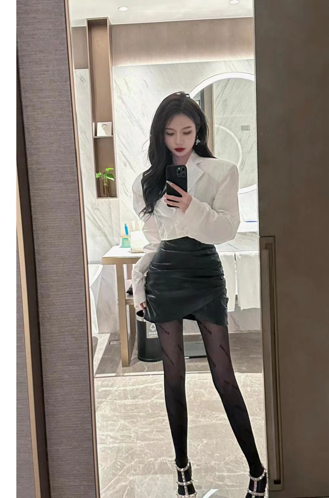 黑丝极具诱惑力