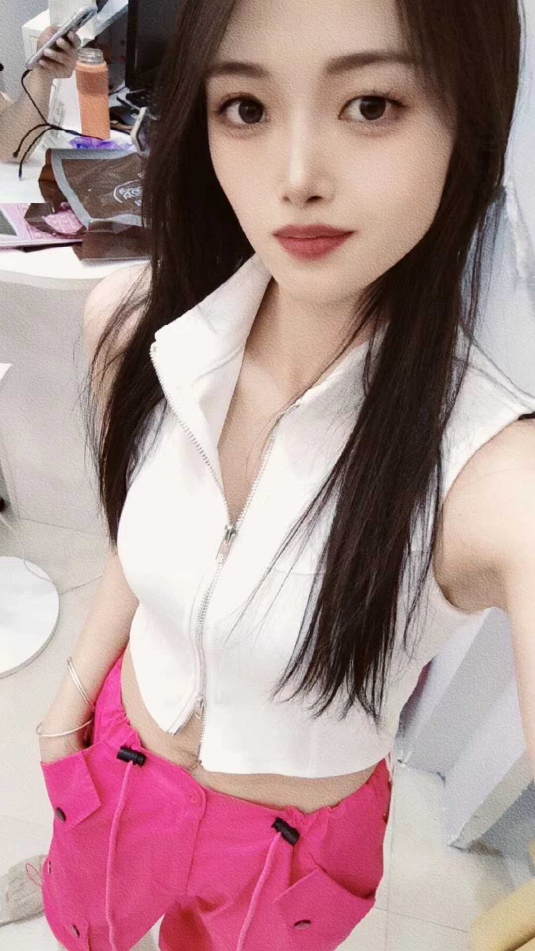 漂亮小姐姐，勾引的不得了