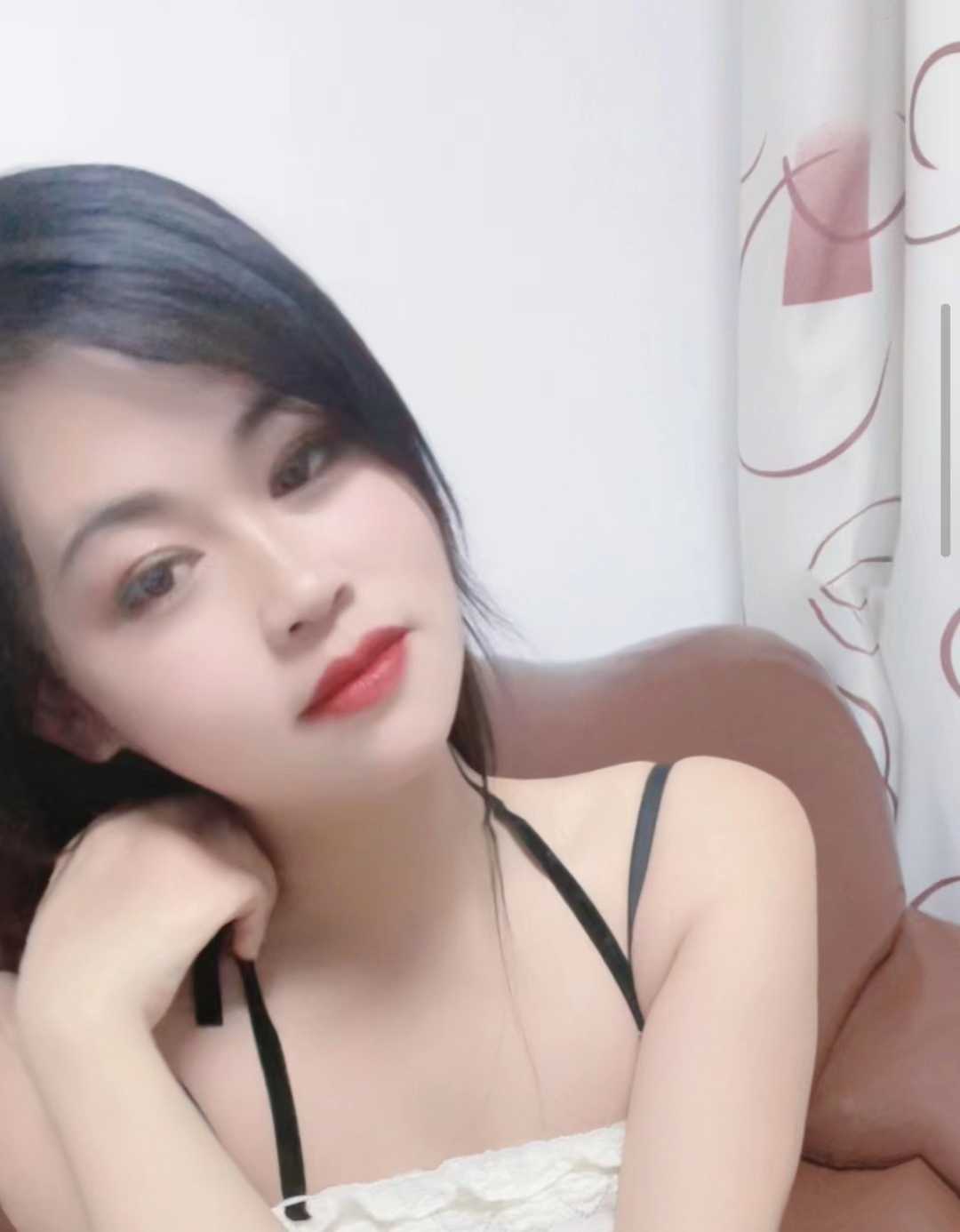 口的不错，后入很棒