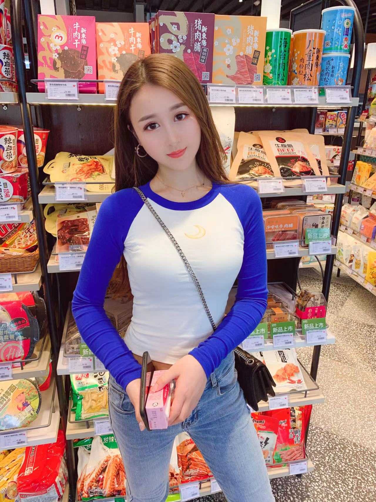 熊大屁股翘，婀娜多姿