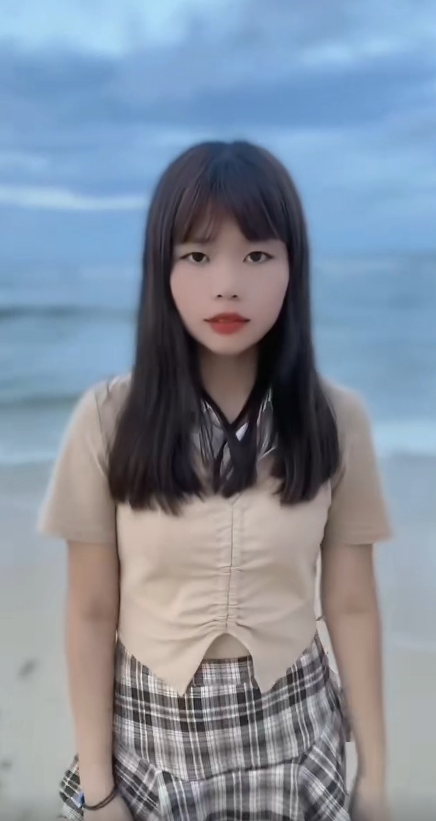 偶尔兼职的小姐姐