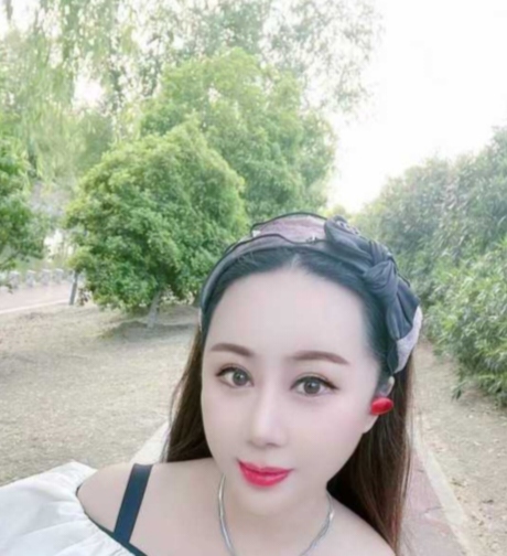 东北熟女，身材很好，很性感