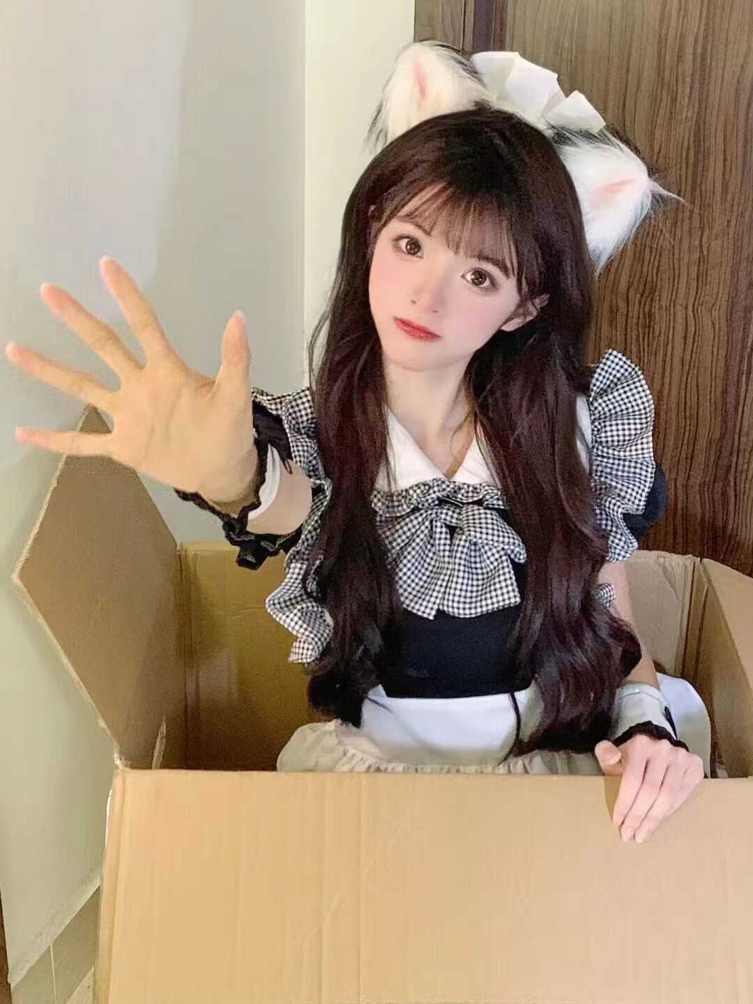 可三通制服白虎妹妹