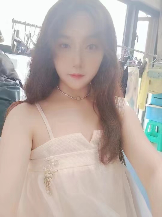 温柔体贴的小姐姐