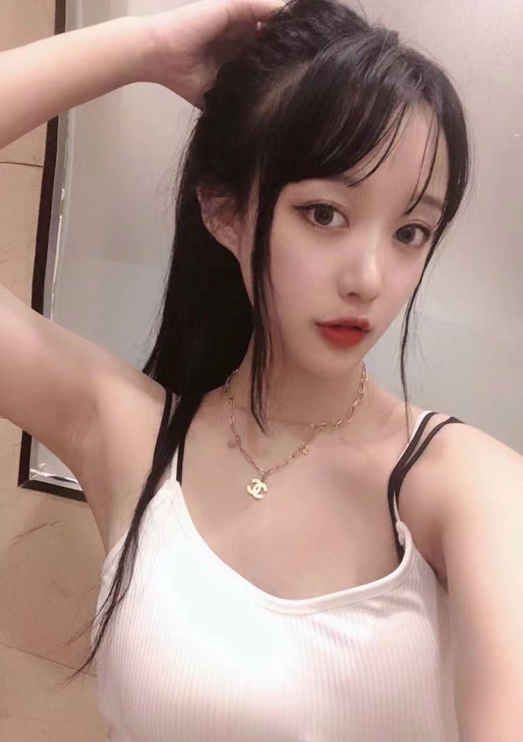 身材性感小夜猫