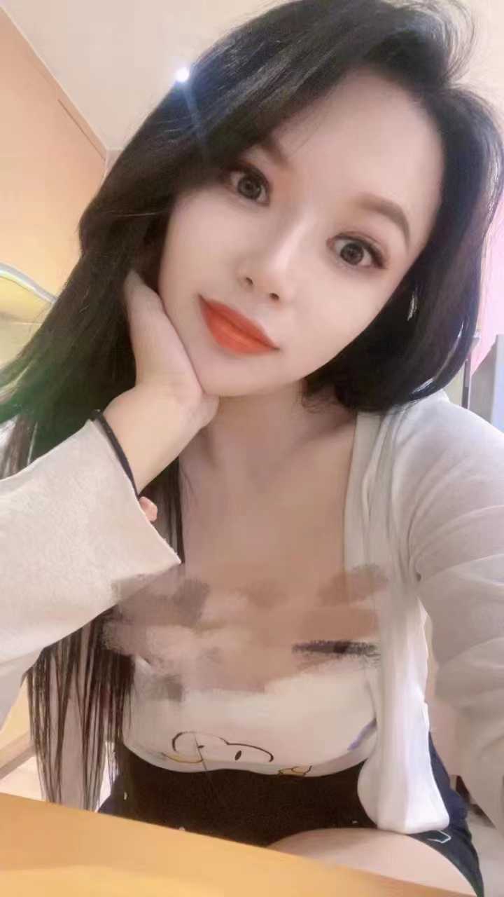 热情主动配合，各种动作全部能玩