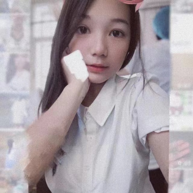 18岁的纯学生妹