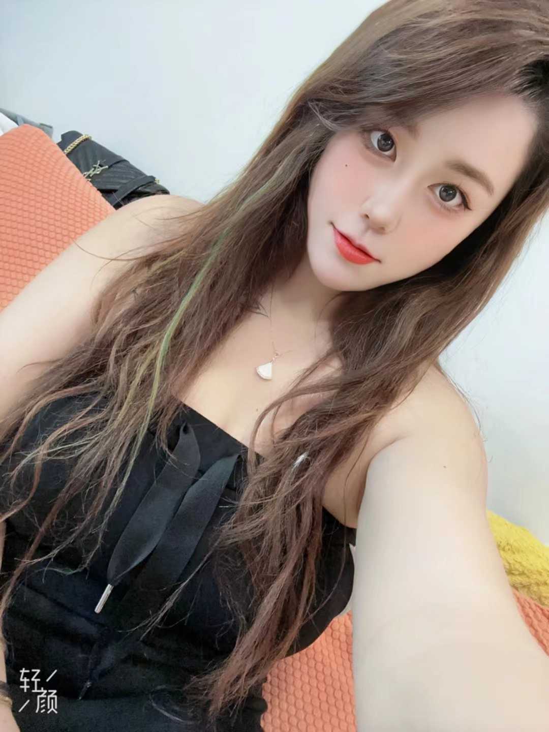 巨乳sao女，水床服务