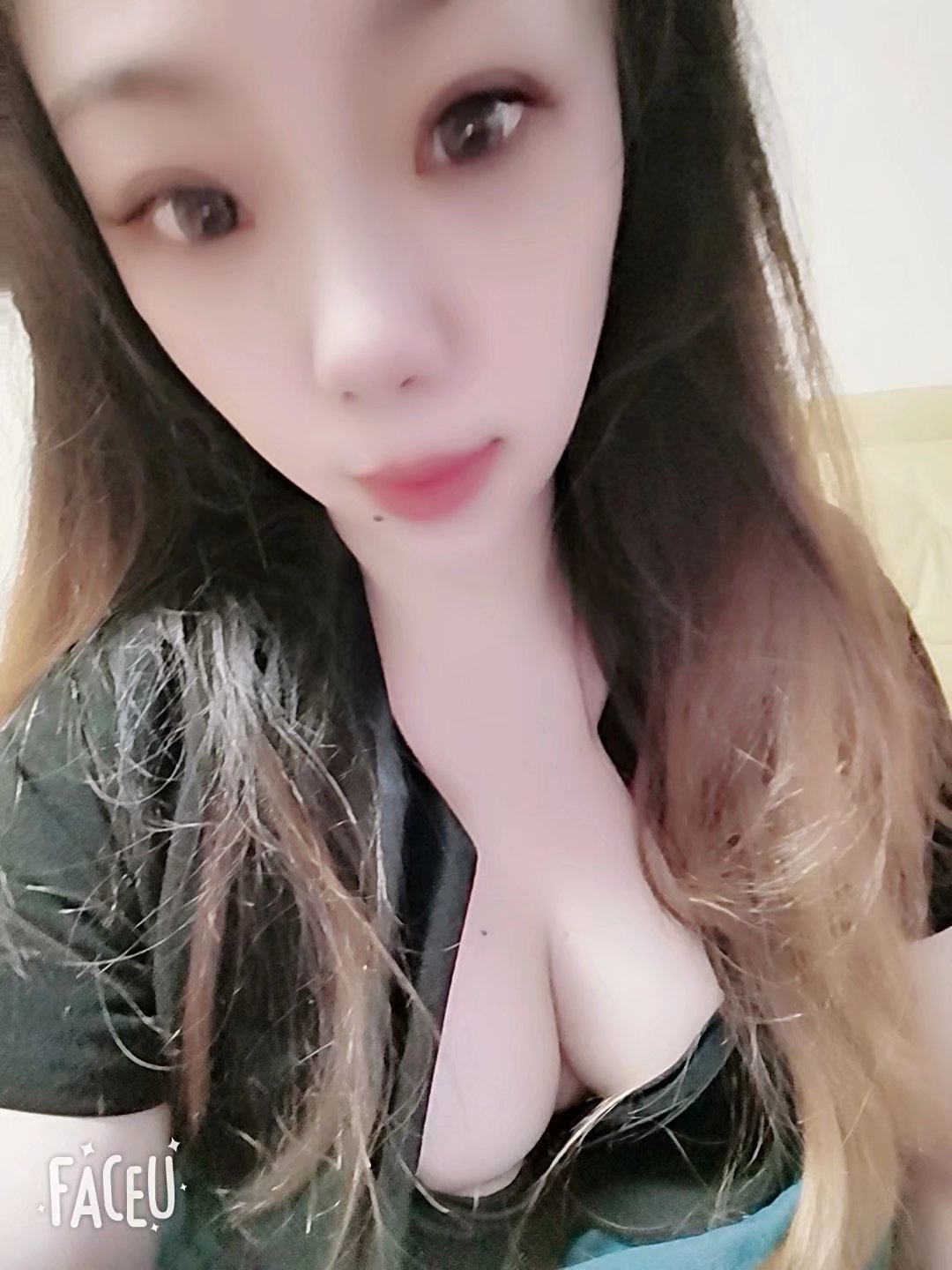 漂亮胸大，女友感觉