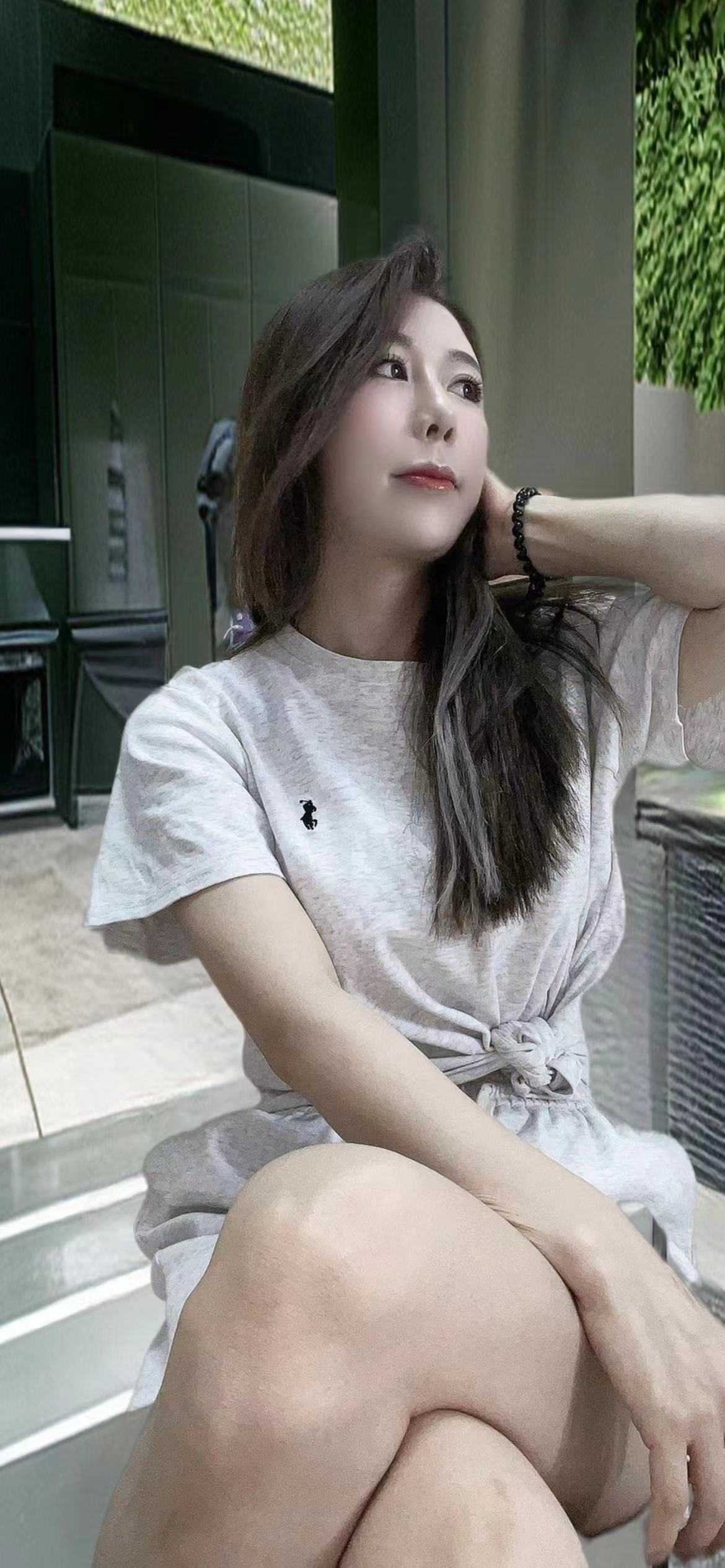 带上武器开战，后入真的nice