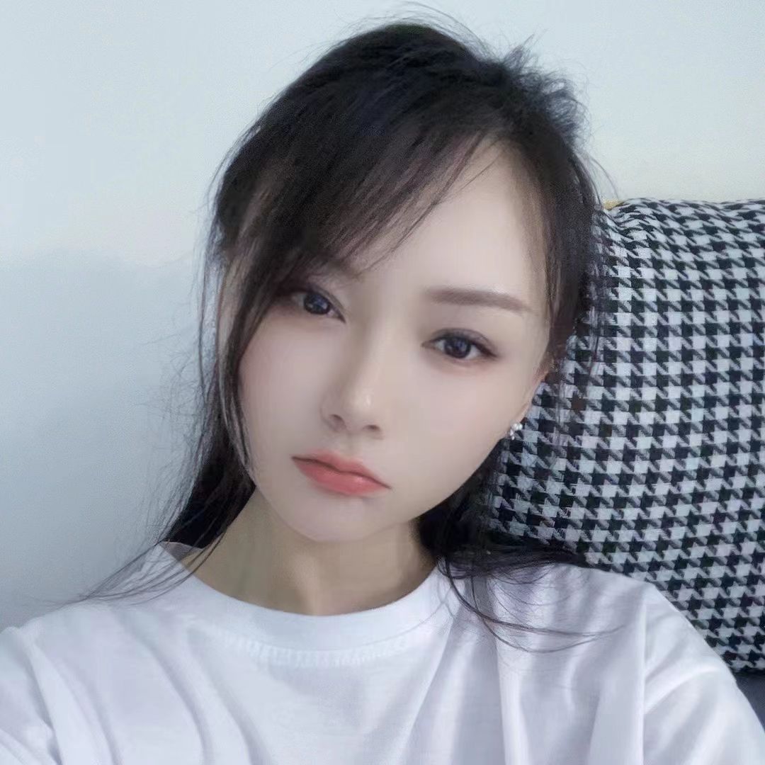 很有气质的小姐姐一枚