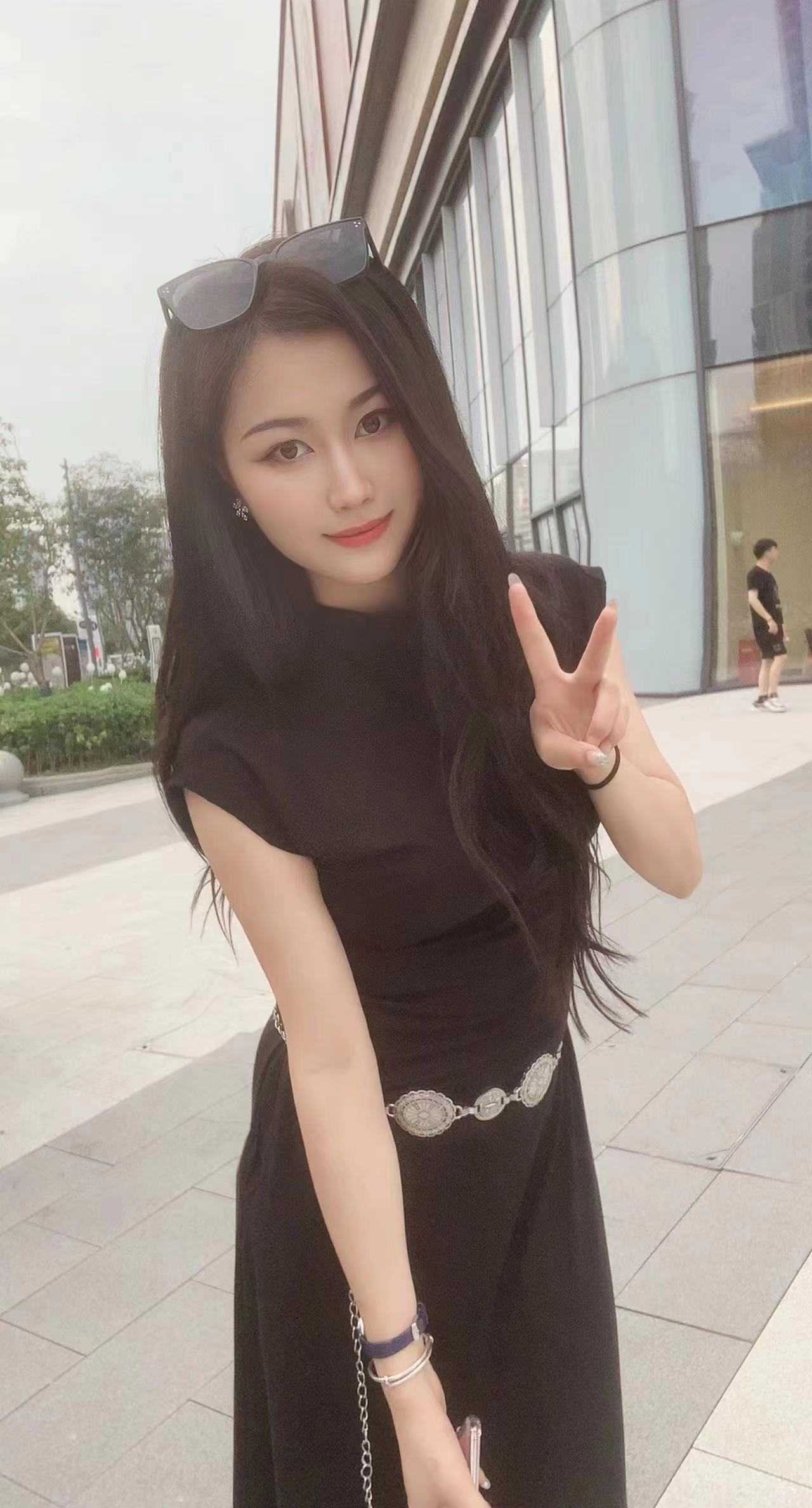 身材火辣，做起来感觉到位超爽