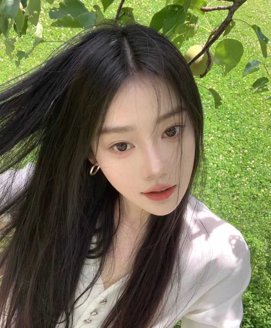 漂亮小姐姐有颜值服务好