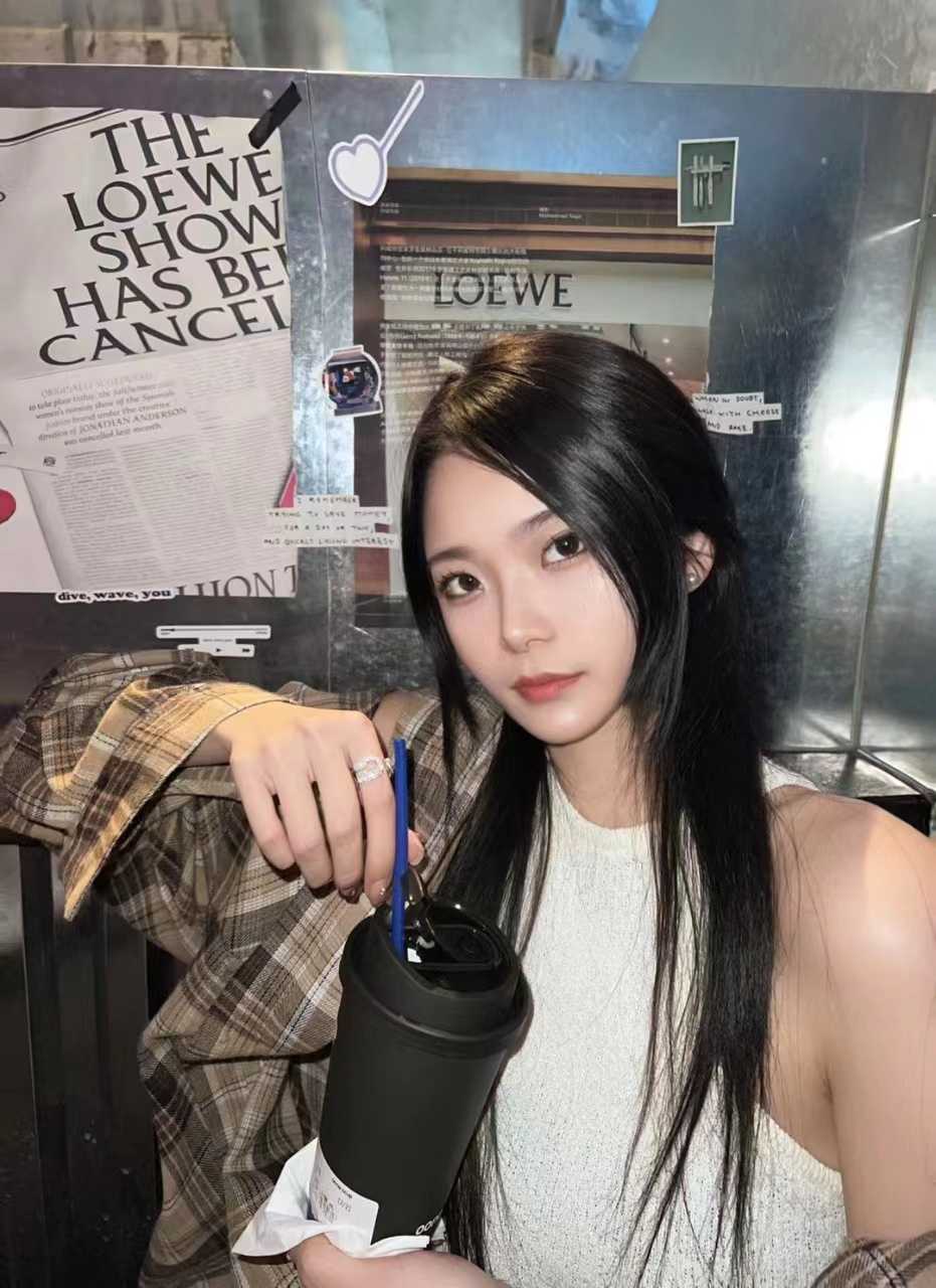 kh姿势调情都做得很到位