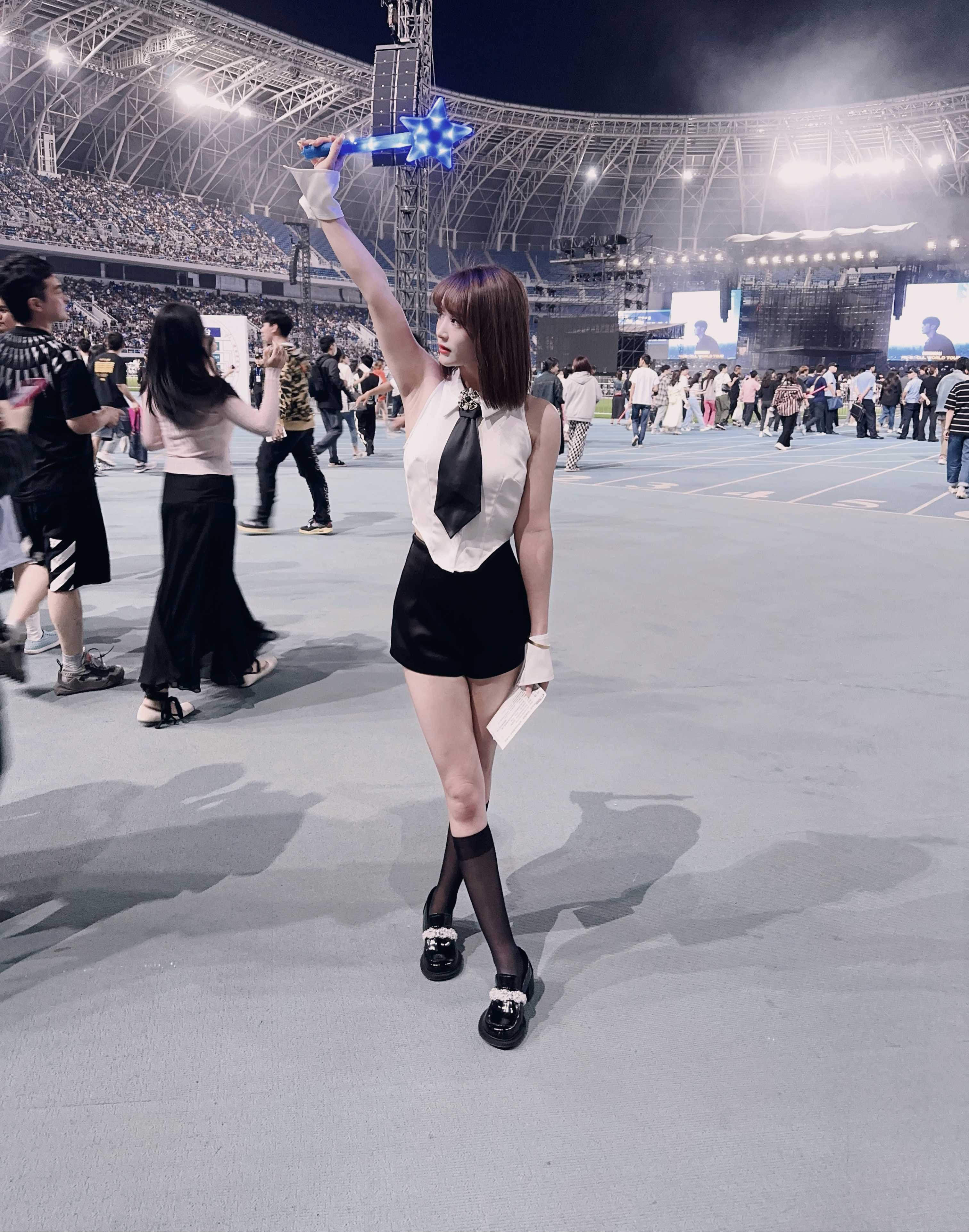 极品妹子，身材确实很好