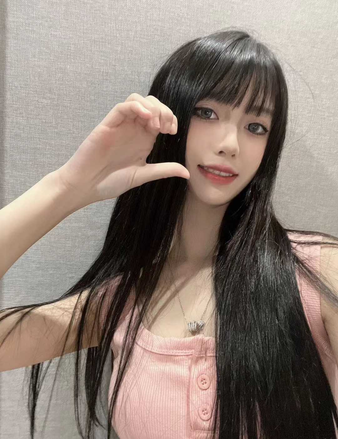 可外出一字马御姐