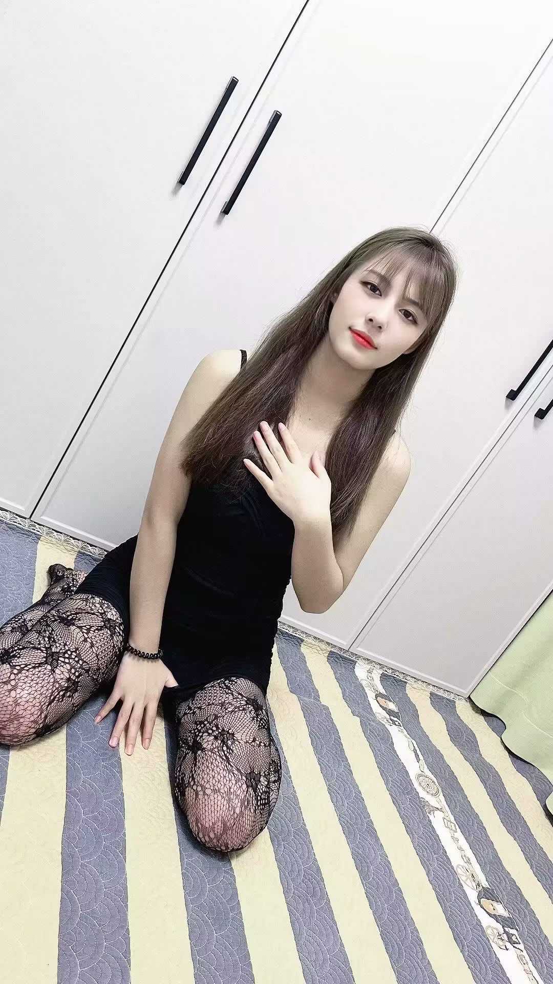 成都全市推荐各种套餐外围，楼凤，上门，会所