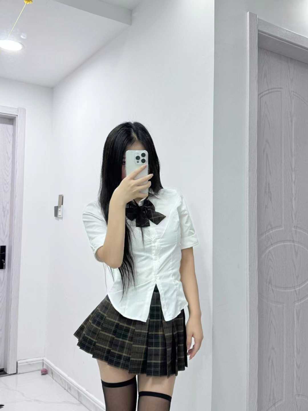 一个字紧，很刺激