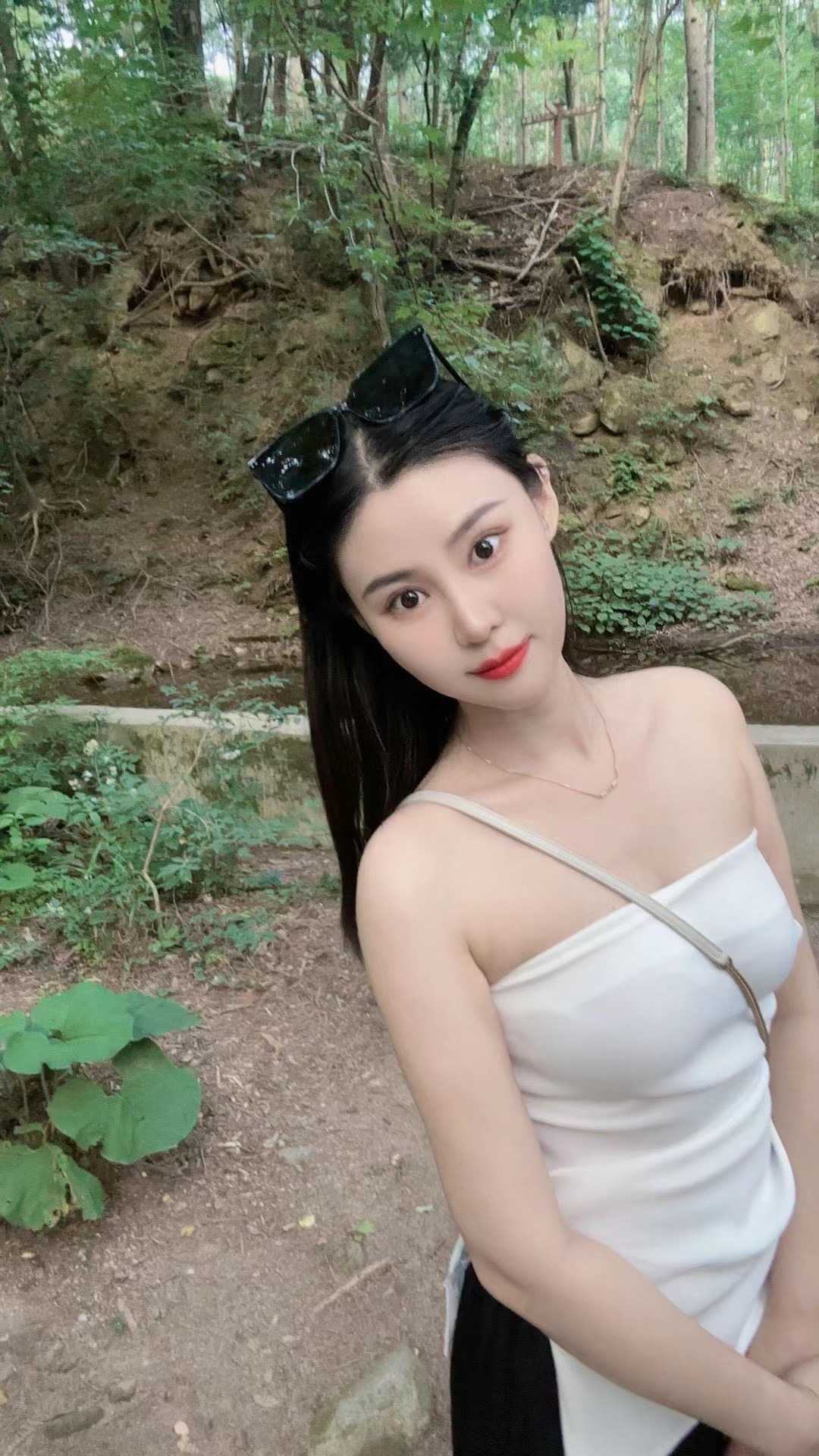 温柔性感女友系妹子