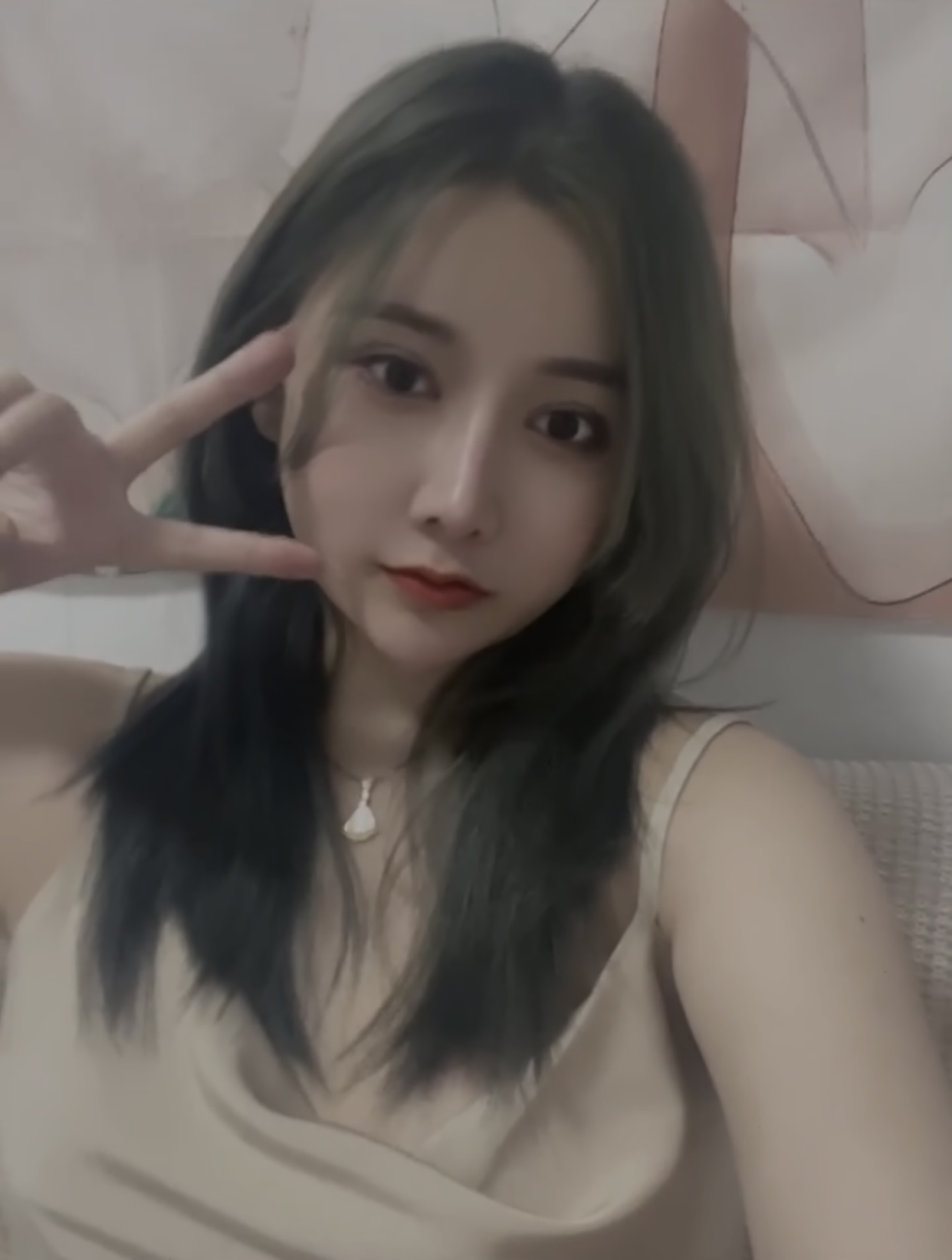 兼职心动女一号