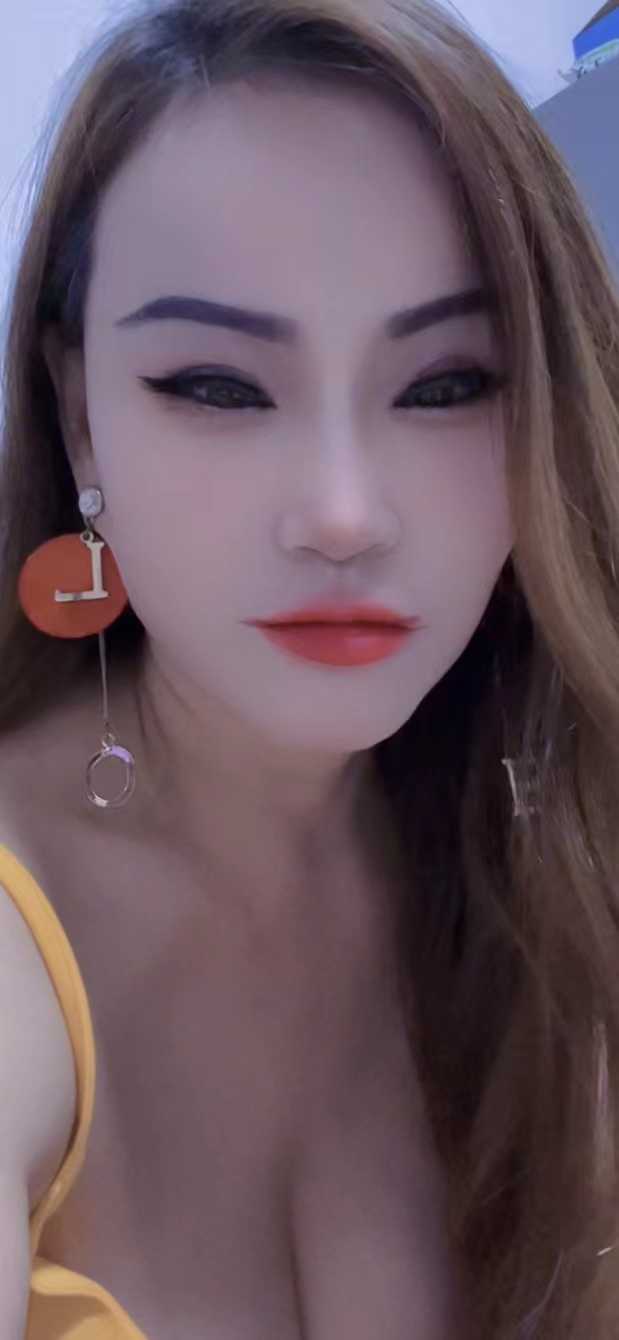 叫的很大声，很满足