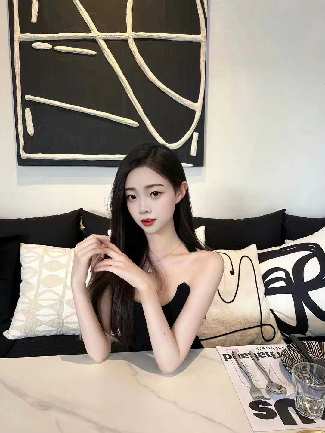 颜值很不错的一位小姐姐