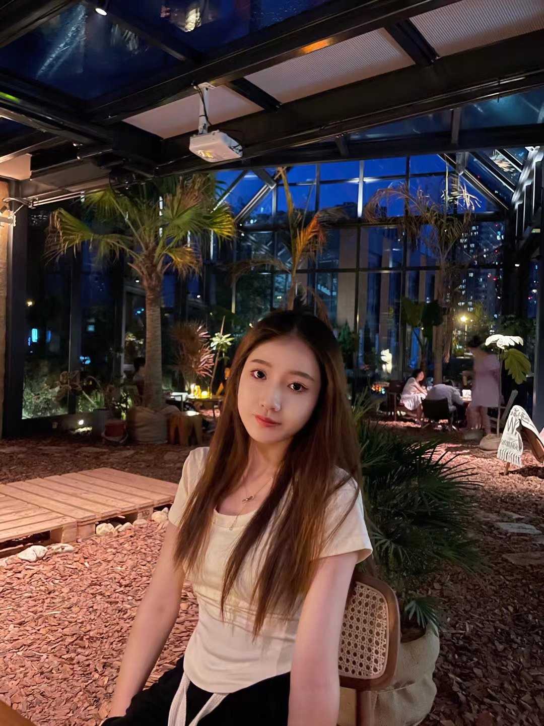 观山湖高颜值小姐姐