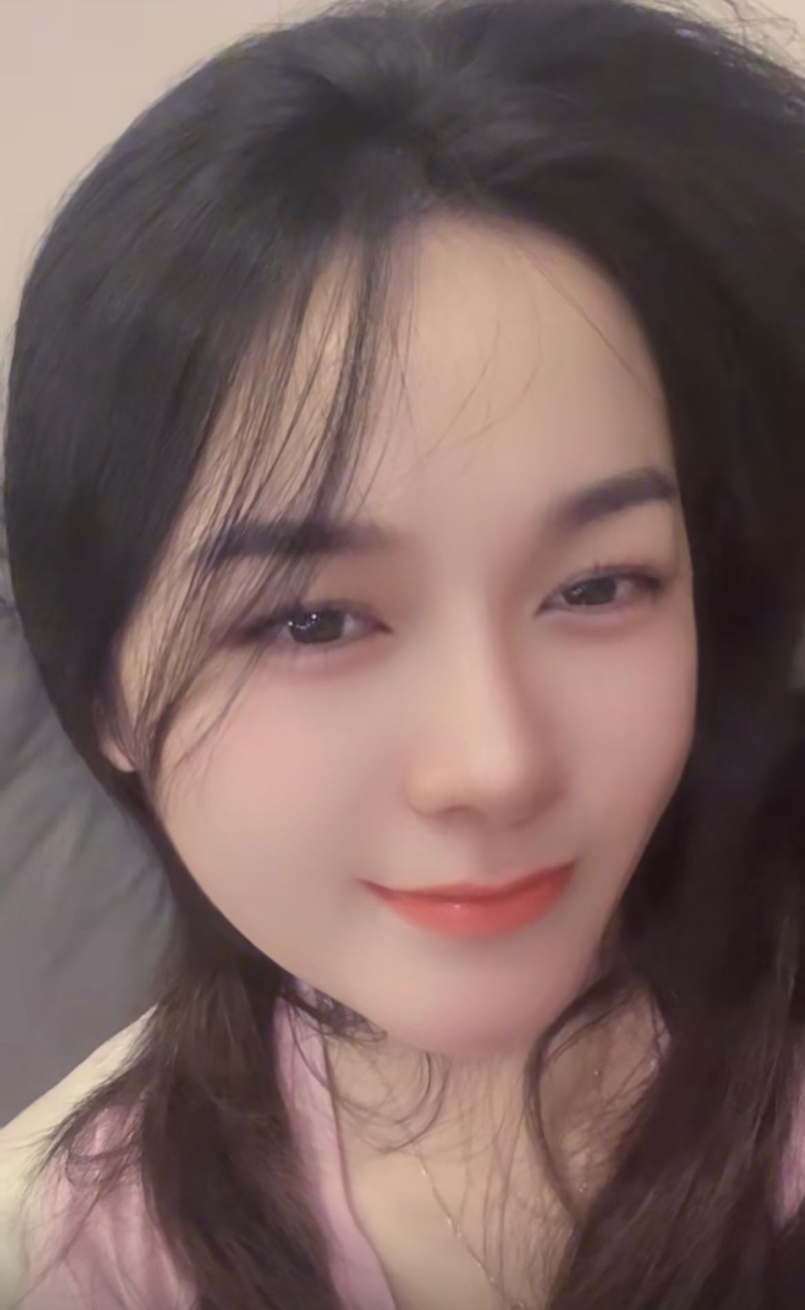 江南区性感颜值高美女