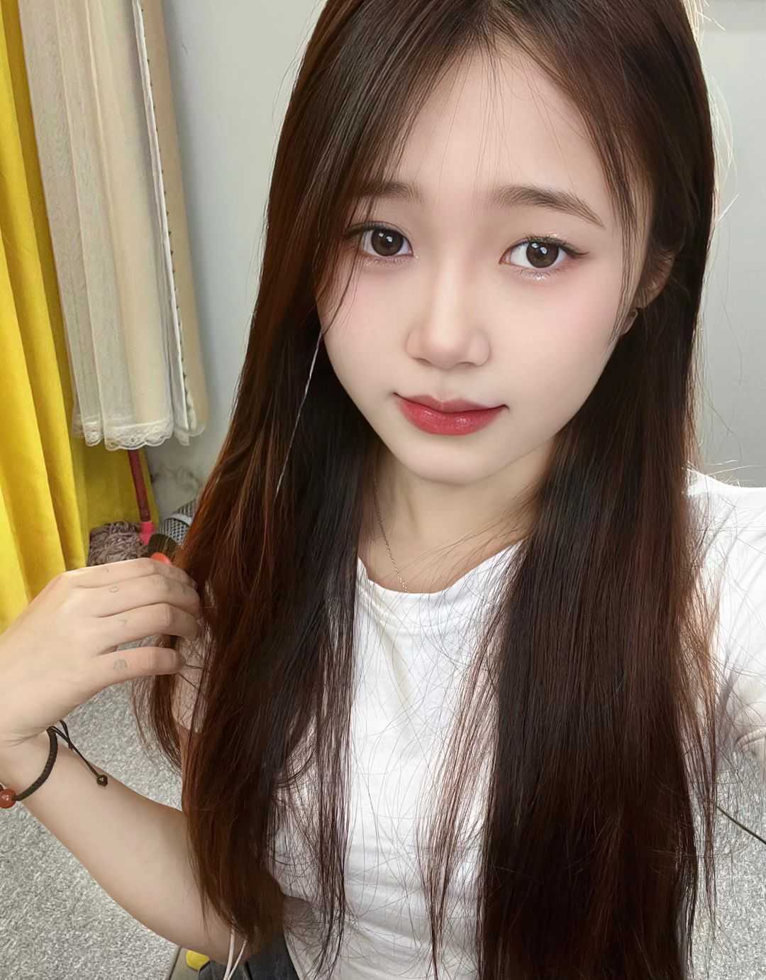 18岁年轻妹子真的试试