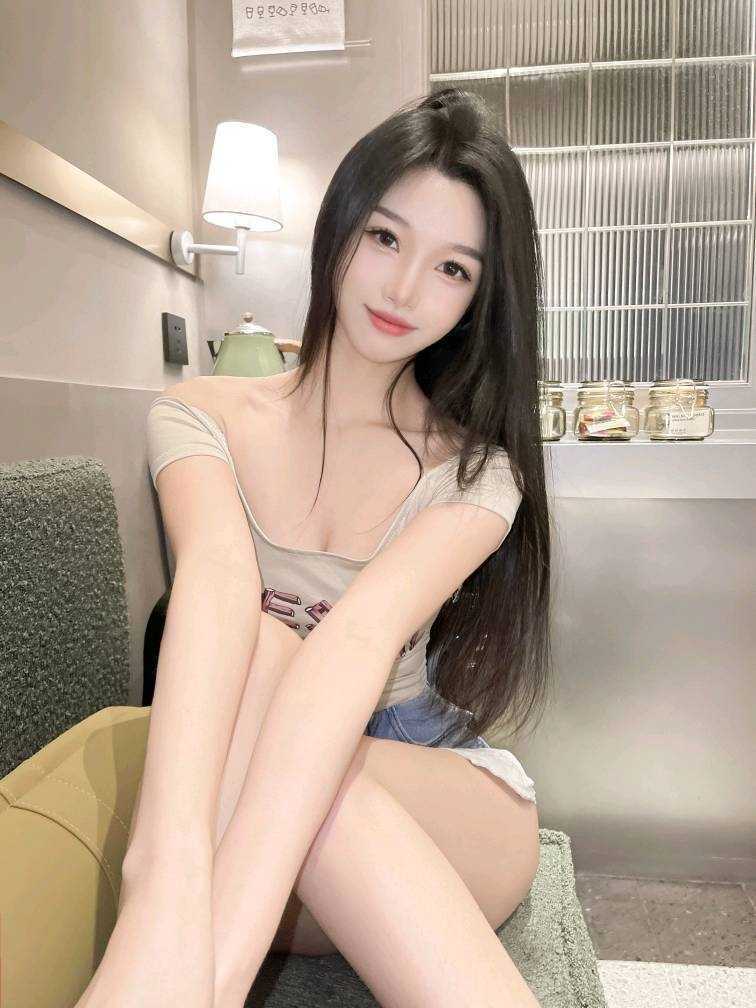 漂亮活好很懂事的小姐姐