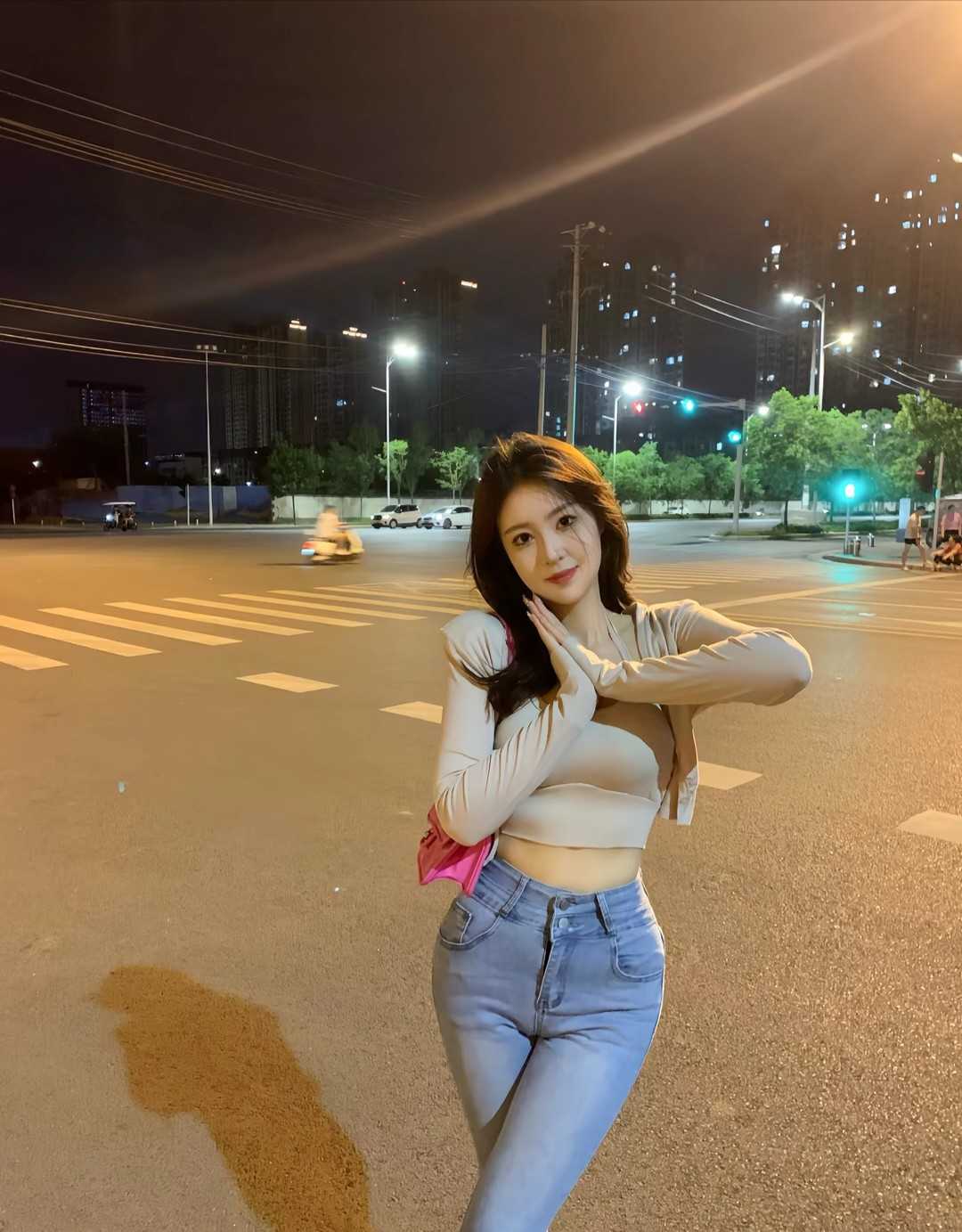 成华区娟娟大美女