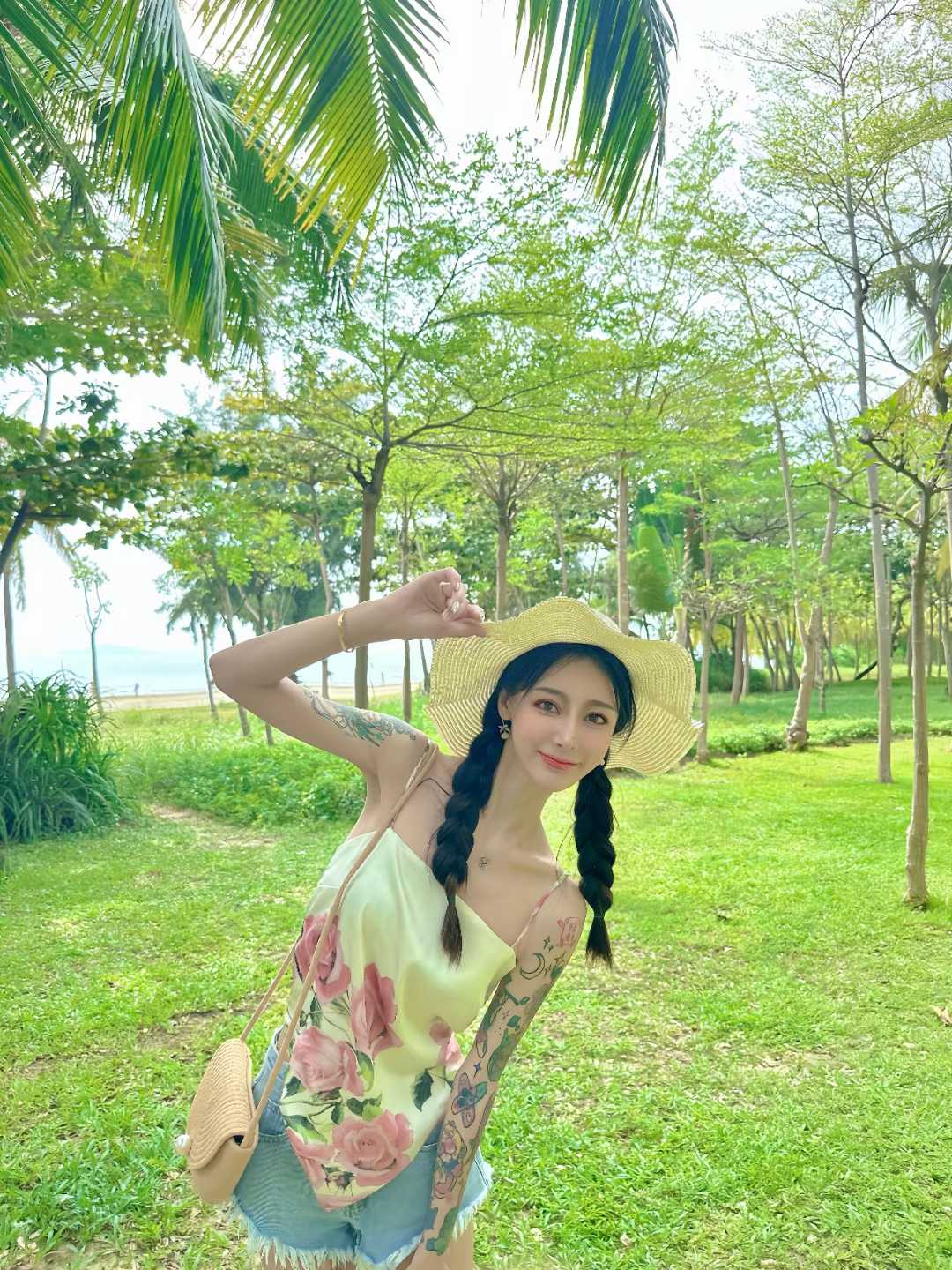 普陀区花臂小姐姐